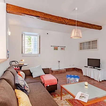Ferienhaus Three-bedroom In Vela Luka