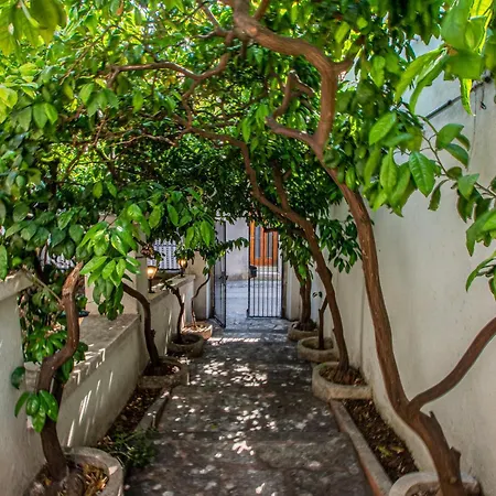Three-bedroom In * Vela Luka
