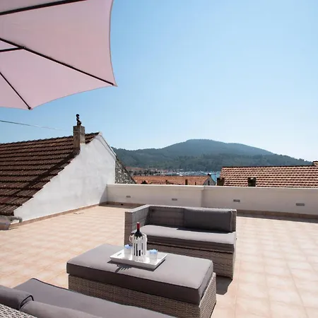 Pet Friendly In With Wifi Holiday home