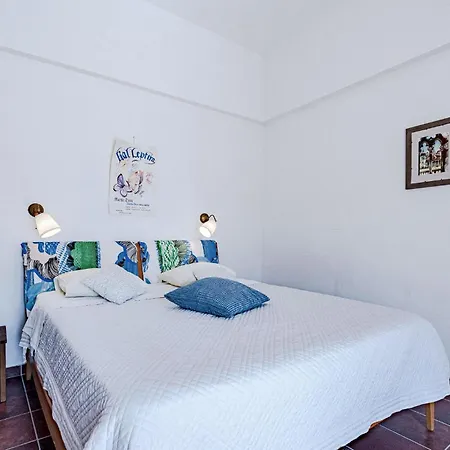 Ferienhaus Three-bedroom In Vela Luka